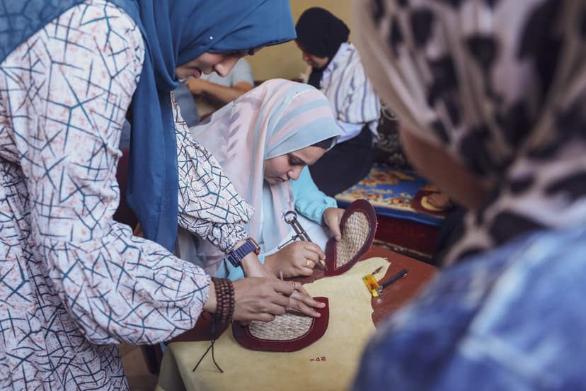 أنشطة التفاعل والمشاركة